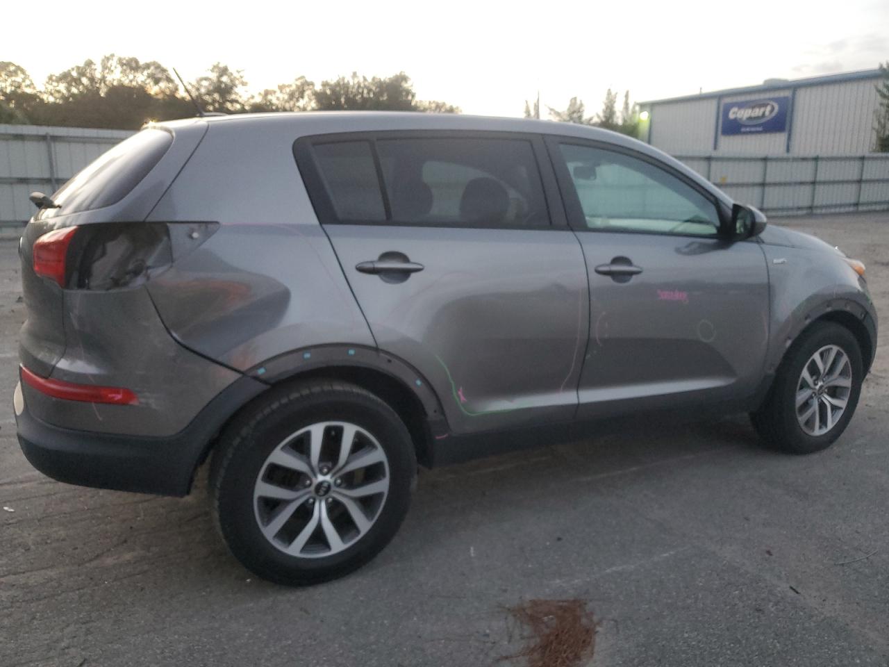 2016 KIA Sportage VIN KNDPBCAC5G7832969 Copart auction photo, rear end damage thumbnail 3