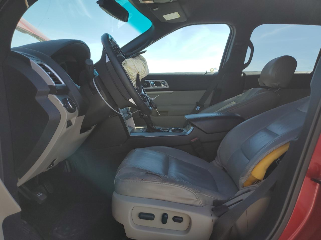 2012 Ford Explorer VIN 1FMHK7D86CGA27636 Copart auction photo, front end / side damage thumbnail 7