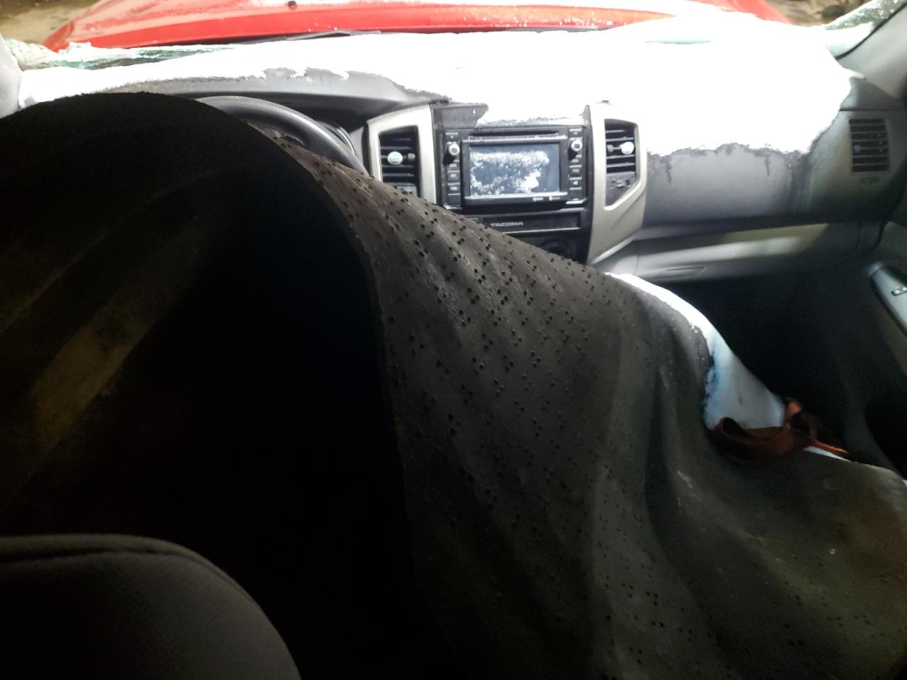 2015 Toyota Tacoma VIN 3TMLU4EN8FM192254 Copart auction photo, all over damage thumbnail 8