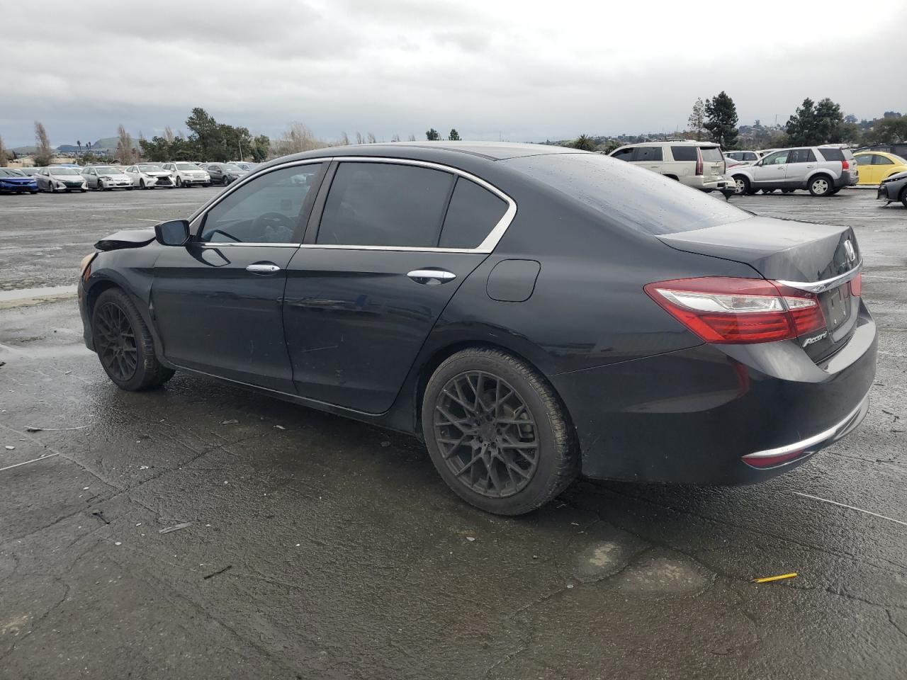 2016 Honda Accord VIN 1HGCR2F31GA110268 Copart auction photo, front end damage thumbnail 2