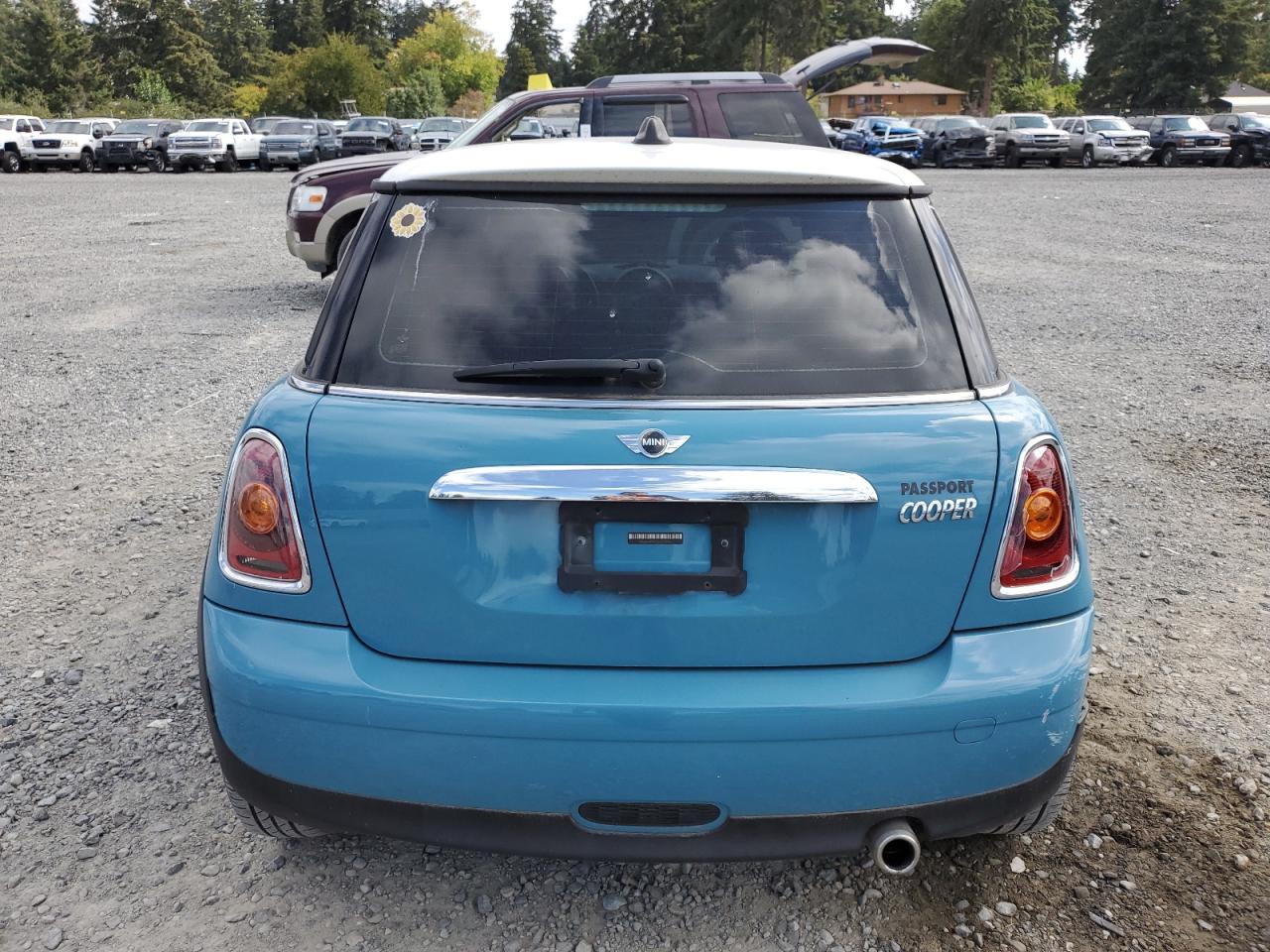 2010 MINI Cooper VIN WMWMF3C5XATZ21471 Copart auction photo, all over / undercarriage damage thumbnail 6