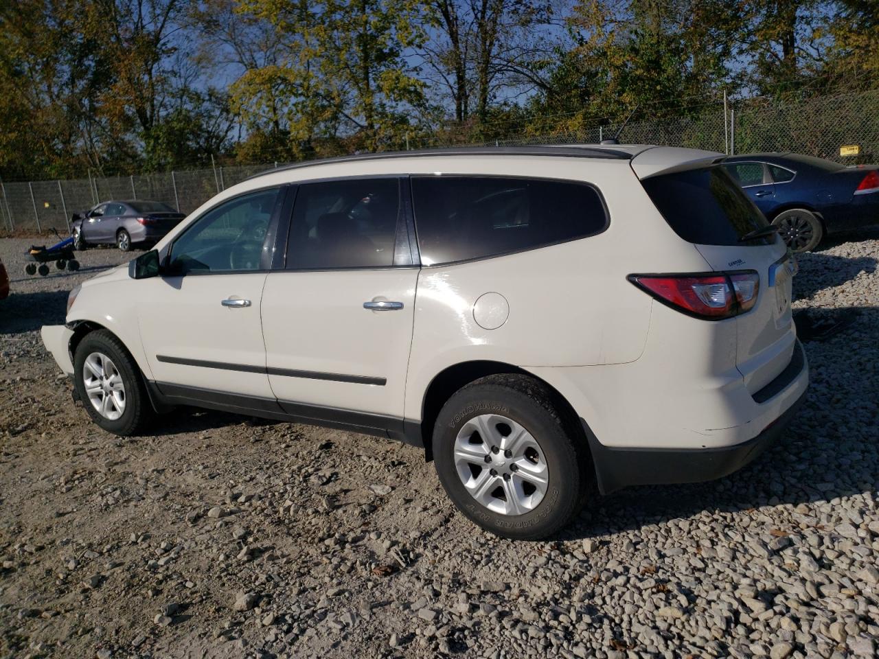 2014 Chevrolet Traverse VIN 1GNKRFED6EJ225478 Copart auction photo, front end / minor dent/scratches damage thumbnail 2