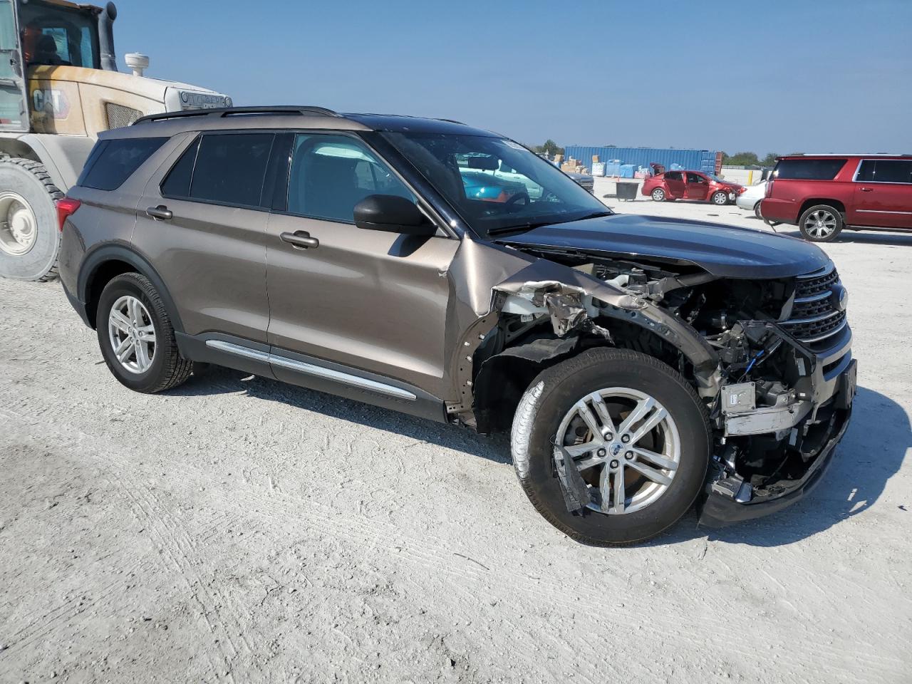 2021 Ford Explorer VIN 1FMSK8DH4MGB58660 Copart auction photo, front end / undercarriage damage thumbnail 4