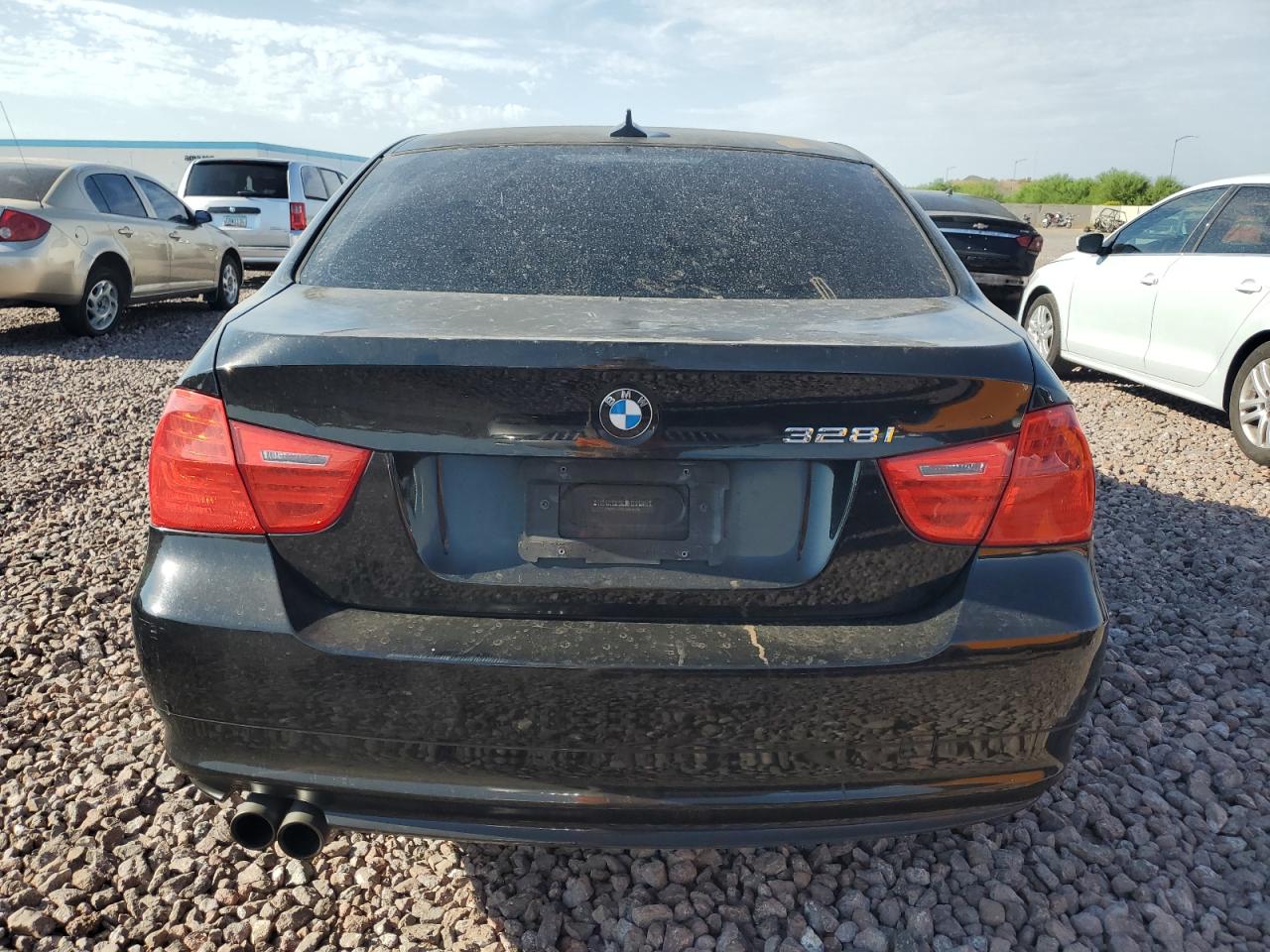 2011 BMW 3er VIN WBAPH5G58BNM81155 Copart auction photo, front end damage thumbnail 6