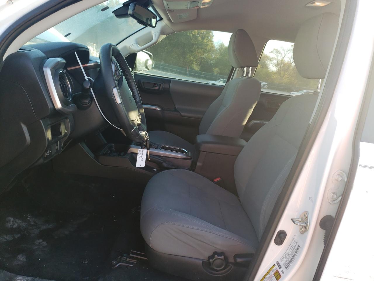 2019 Toyota Tacoma VIN 3TMAZ5CN5KM109732 Copart auction photo, front end / side damage thumbnail 7