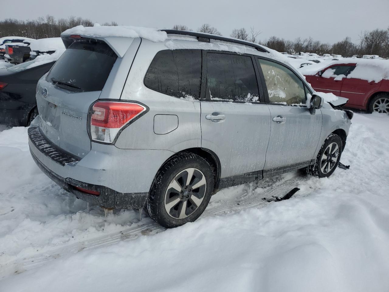 2018 Subaru Forester VIN JF2SJAEC4JH593526 Copart auction photo, front end damage thumbnail 3