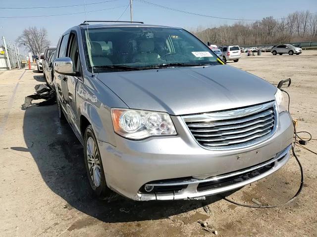 2013 Chrysler Town & Country VIN 2C4RC1CG7DR647830 Copart auction photo, side / front end damage thumbnail 14
