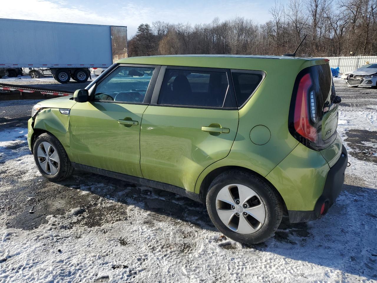 2016 KIA Soul VIN KNDJN2A22G7841272 Copart auction photo, front end damage thumbnail 2
