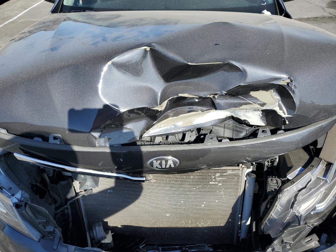 2019 KIA Optima VIN 5XXGT4L37KG319142 Copart auction photo, front end damage thumbnail 11