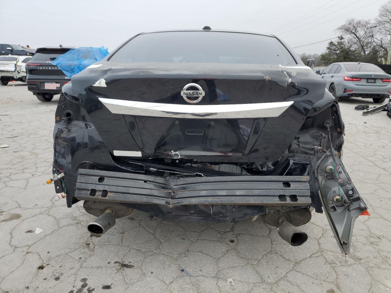 2015 Nissan Altima VIN 1N4AL3AP9FN368977 Copart auction photo, rear end damage thumbnail 6