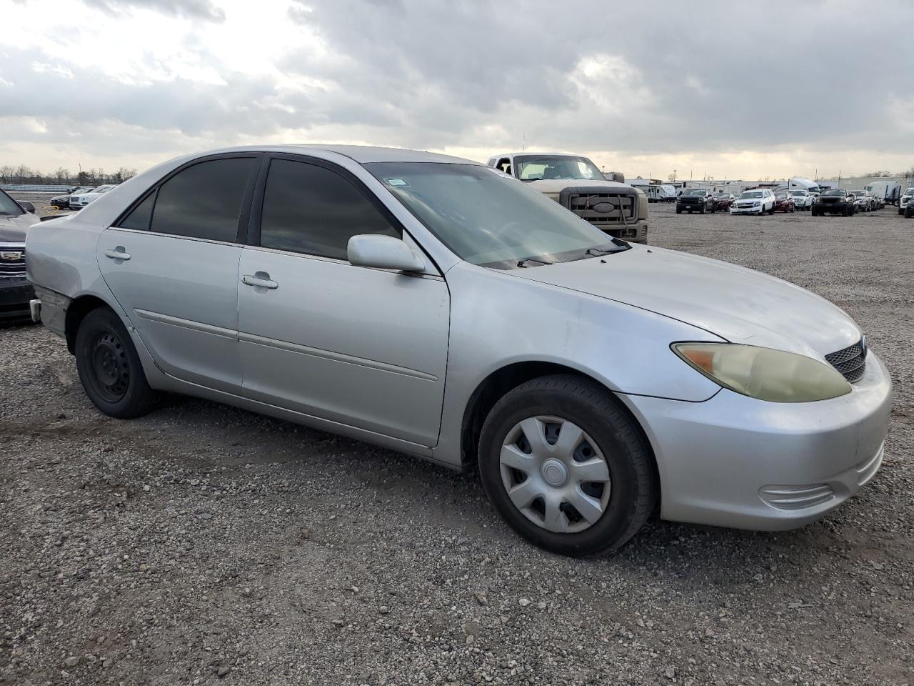 2004 Toyota Camry VIN 4T1BE32KX4U343483 Copart auction photo, rear end / minor dent/scratches damage thumbnail 4