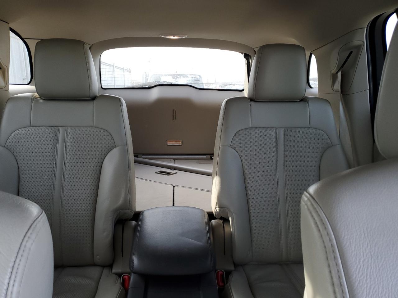 2010 Lincoln MKT VIN 2LMHJ5AT9ABJ19834 Copart auction photo, rear end damage thumbnail 10