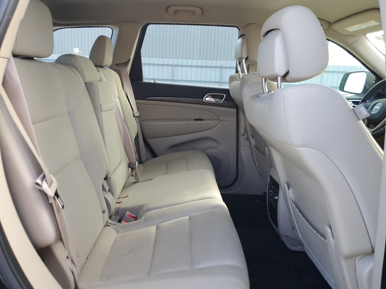 2015 Jeep Grand Cherokee VIN 1C4RJFAG5FC834761 Copart auction photo, front end / minor dent/scratches damage thumbnail 11