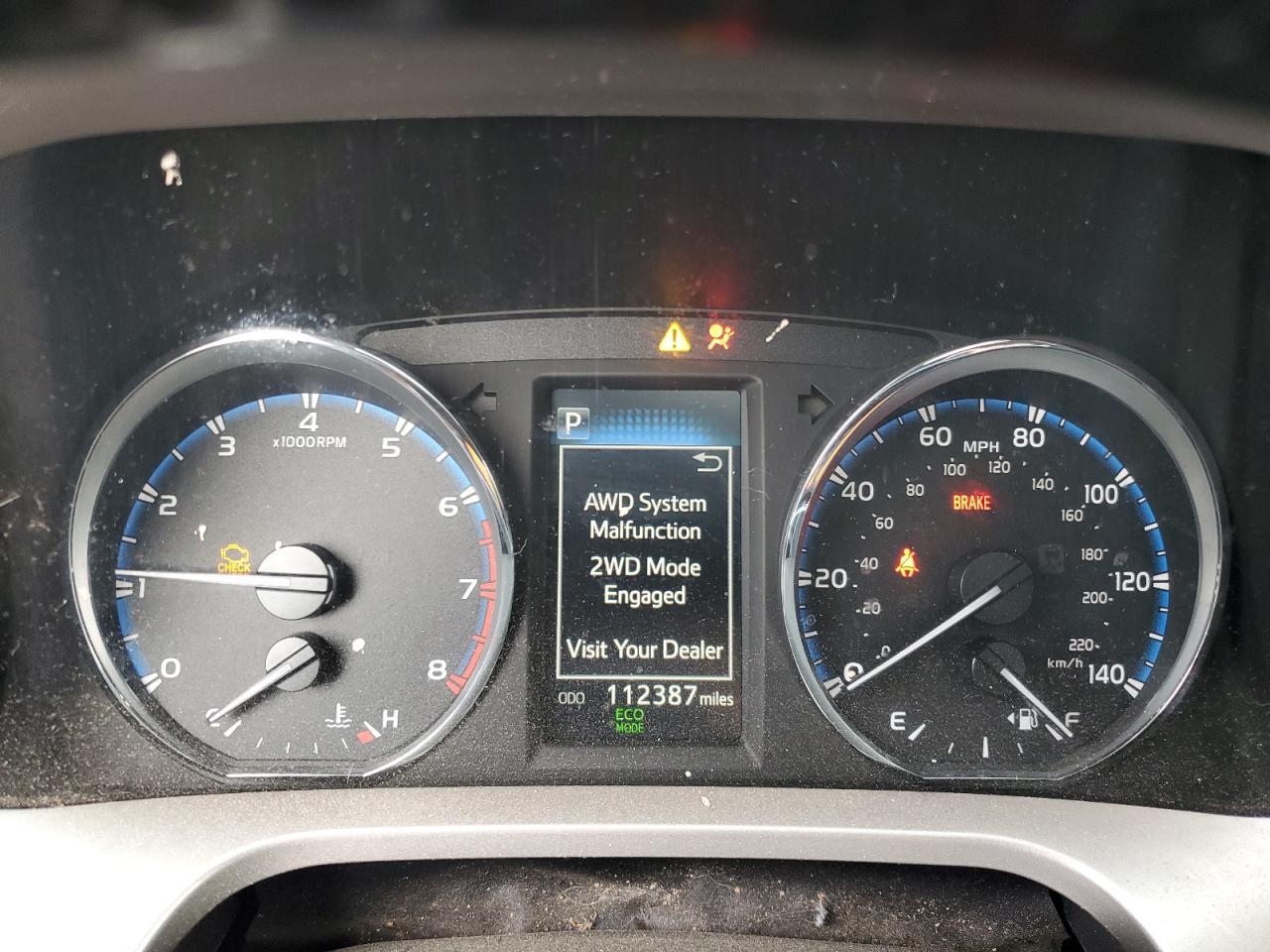 2016 Toyota RAV 4 VIN JTMRFREV6GJ088829 Copart auction photo, front end / all over damage thumbnail 9