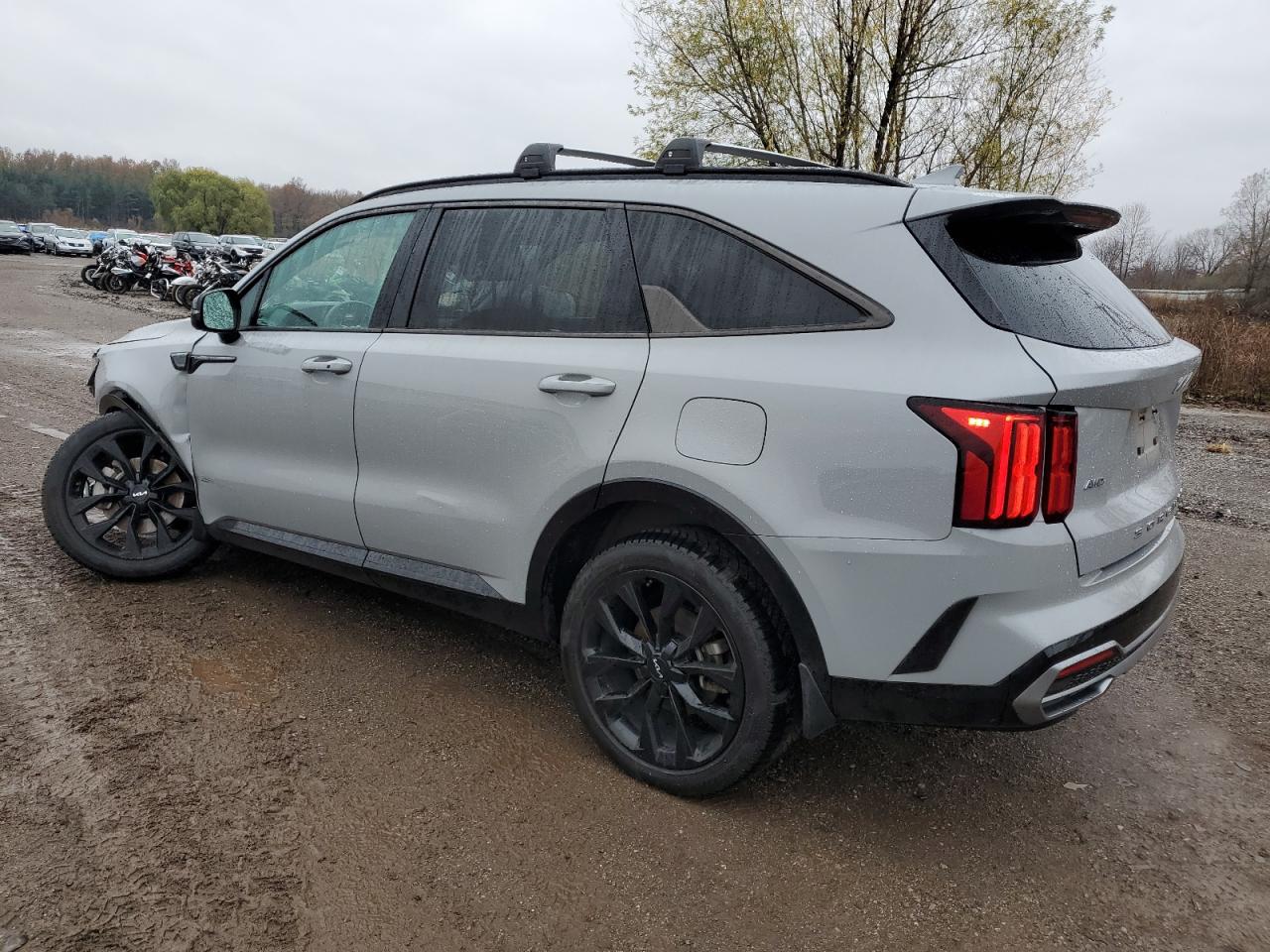 2022 KIA Sorento VIN 5XYRKDLF1NG121257 Copart auction photo, front end damage thumbnail 2