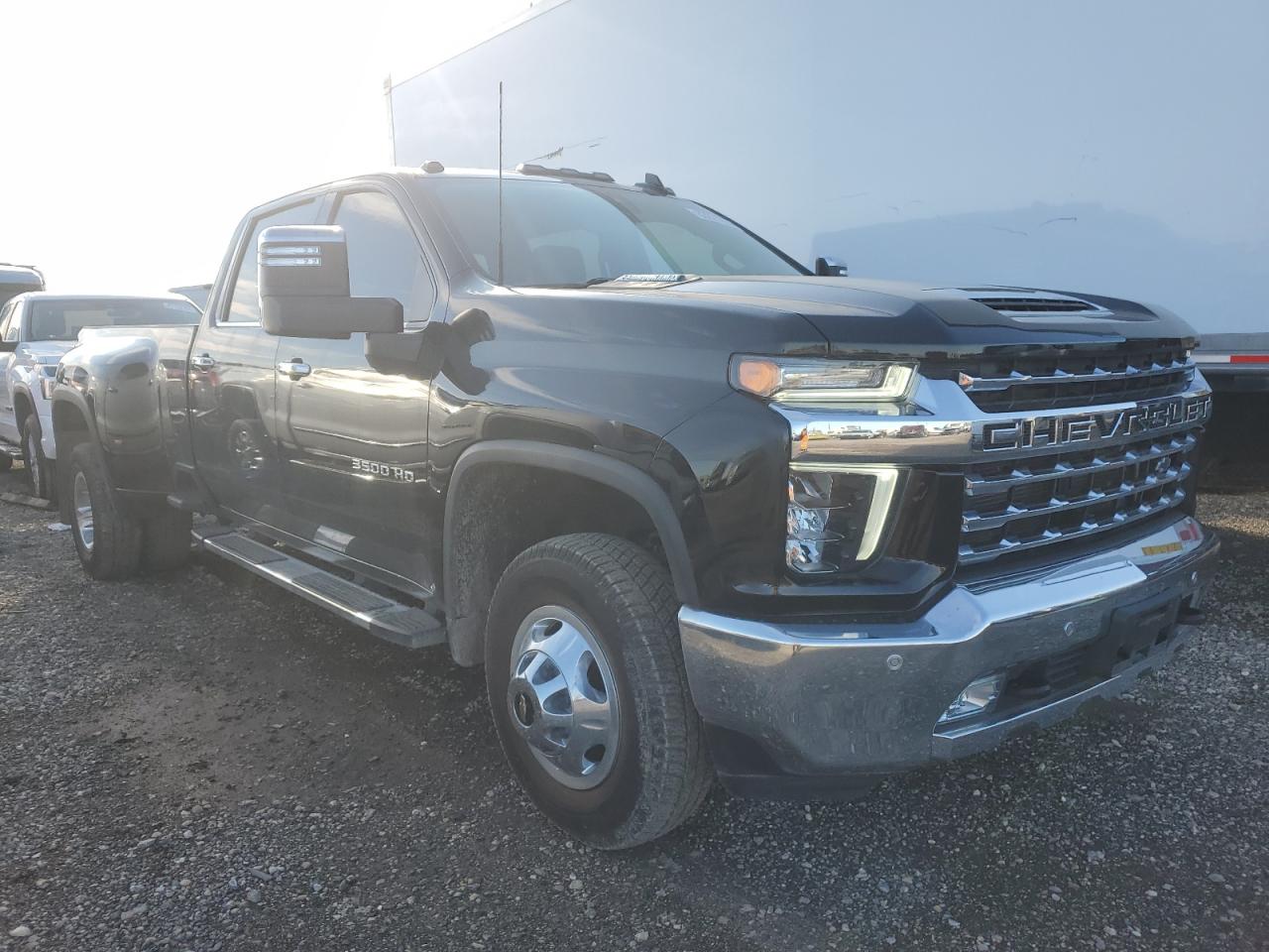 2022 Chevrolet Silverado VIN 1GC4YUEY0NF363161