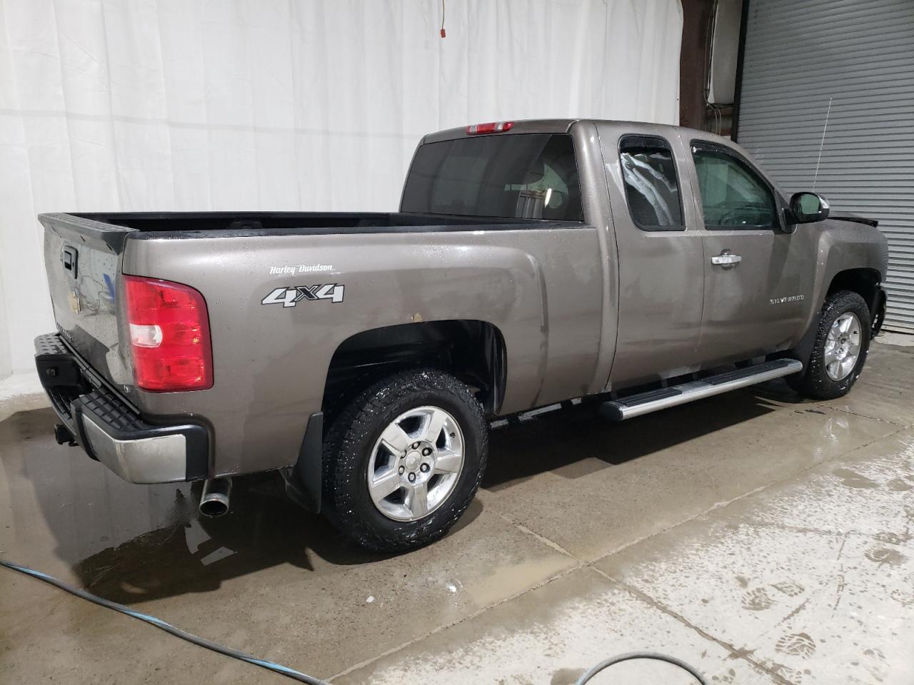 2013 Chevrolet Silverado VIN 1GCRKSE73DZ272174 Copart auction photo, front end damage thumbnail 3
