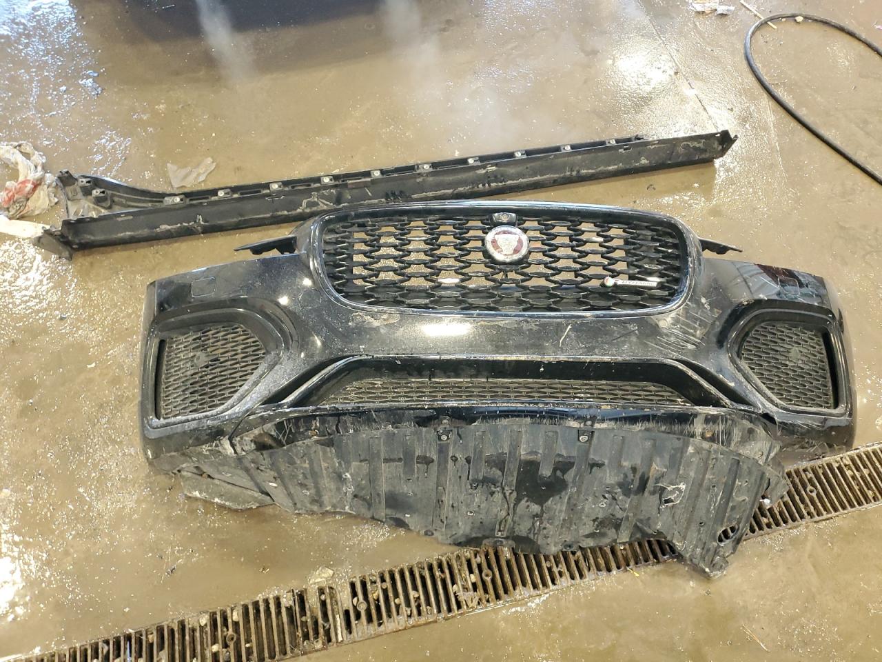 2021 Jaguar XF VIN SAJBL4GX0MCY88913 Copart auction photo, front end damage thumbnail 12