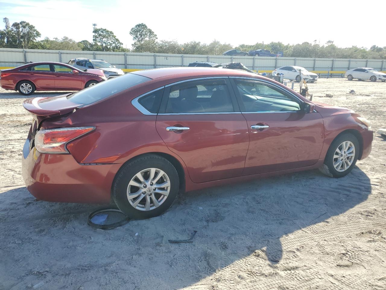 2014 Nissan Altima VIN 1N4AL3AP3EC139110 Copart auction photo, rear end damage thumbnail 3