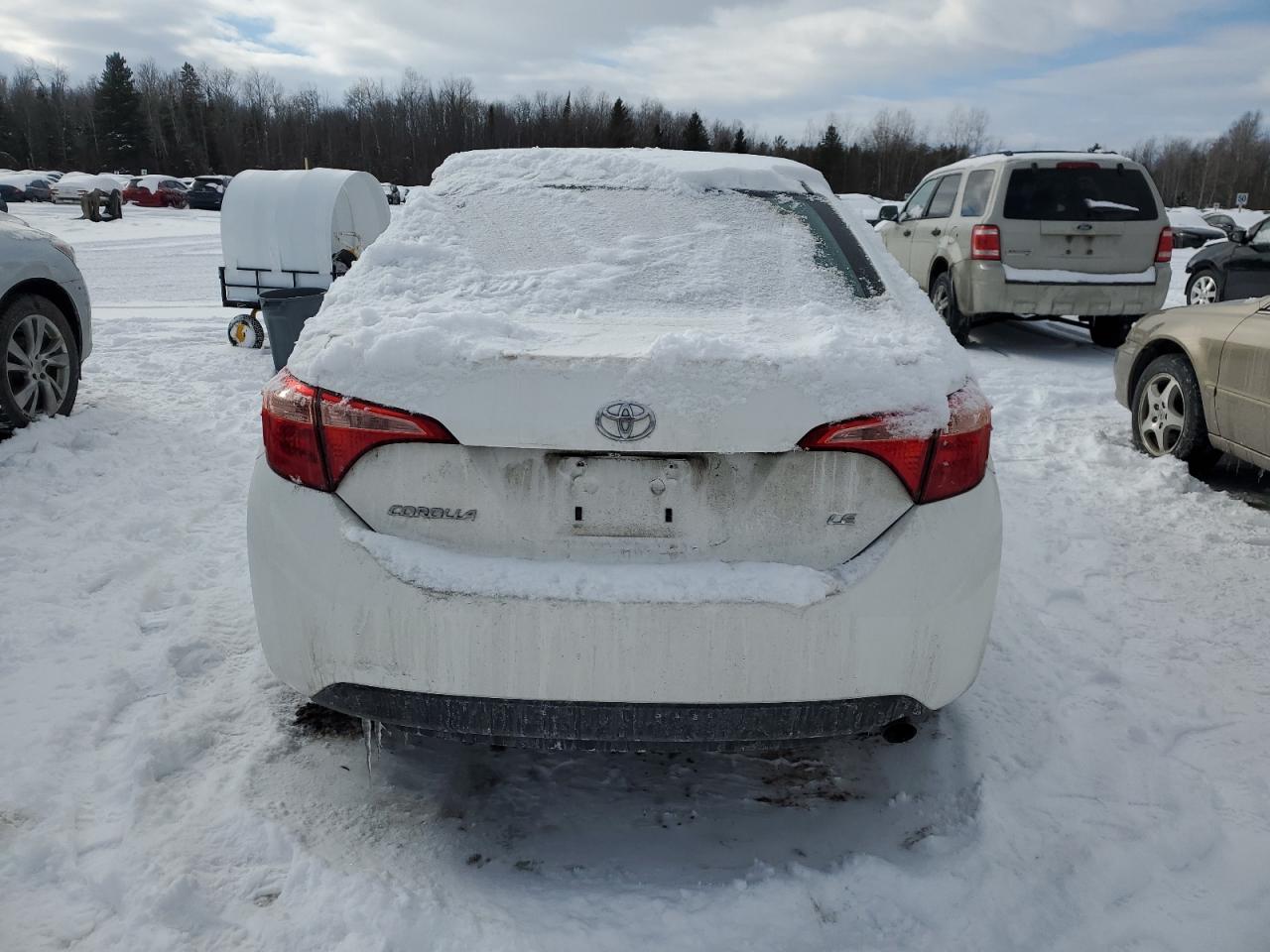 2017 Toyota Corolla VIN 2T1BURHE2HC799945 Copart auction photo, front end / side damage thumbnail 6