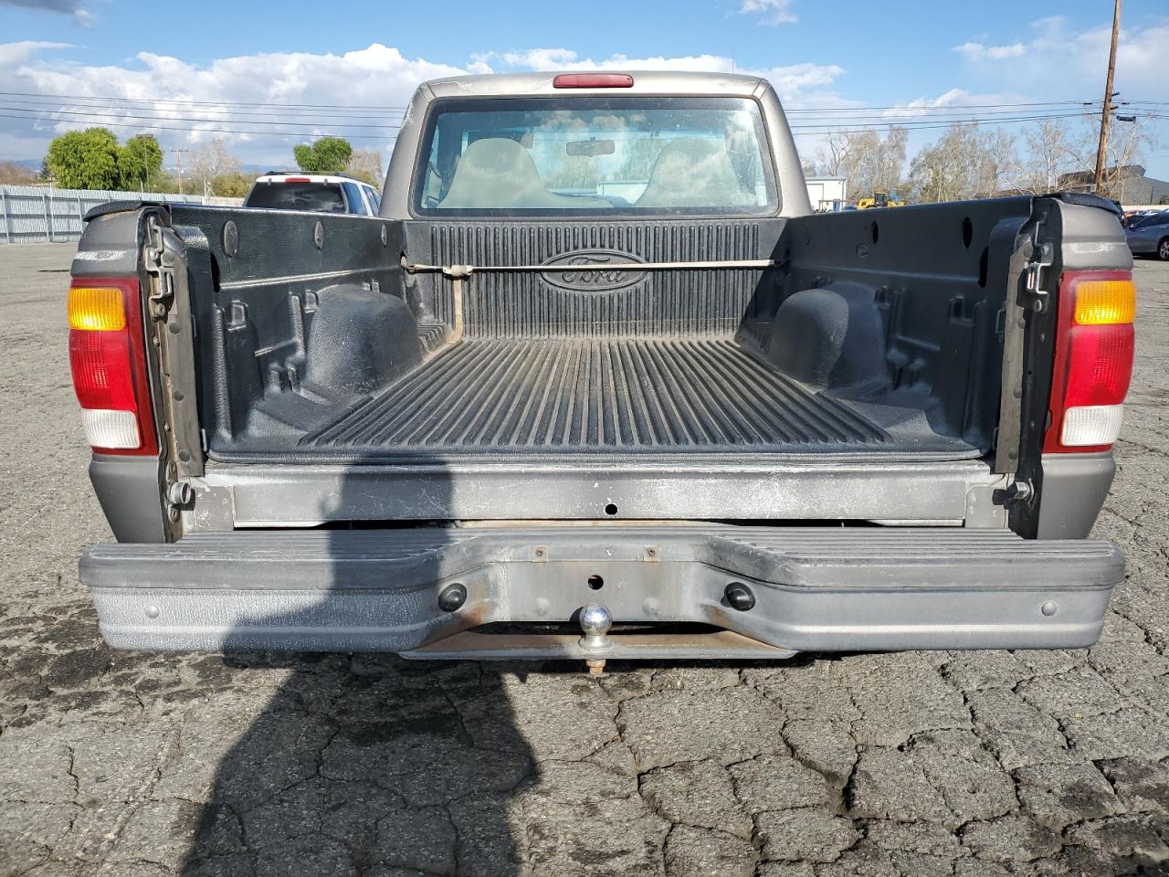 1998 Ford Ranger VIN 1FTYR10C9WUB76314 Copart auction photo, rear end damage thumbnail 6