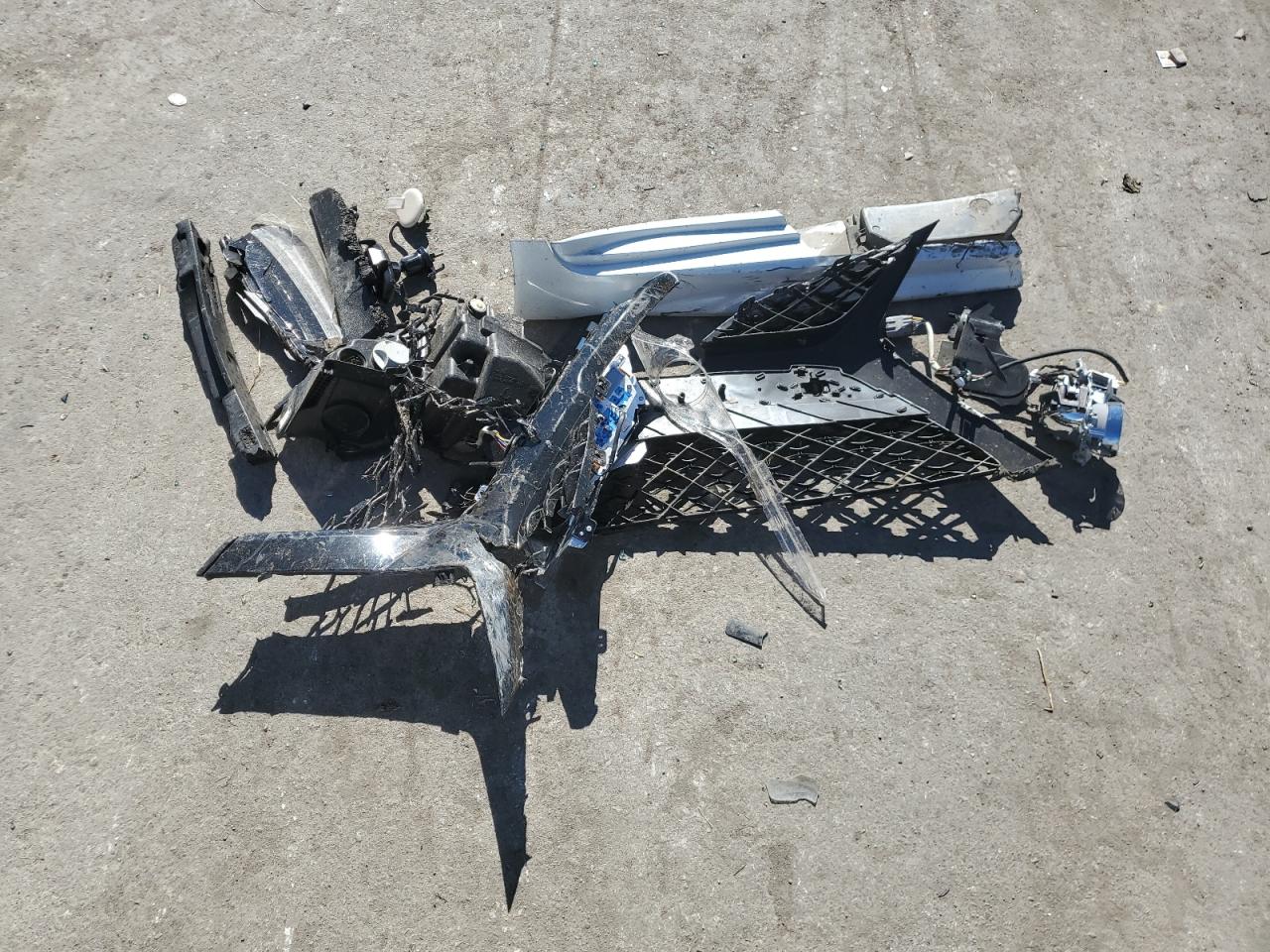 2018 Toyota Camry VIN 4T1BZ1HK7JU020004 Copart auction photo, all over damage thumbnail 14