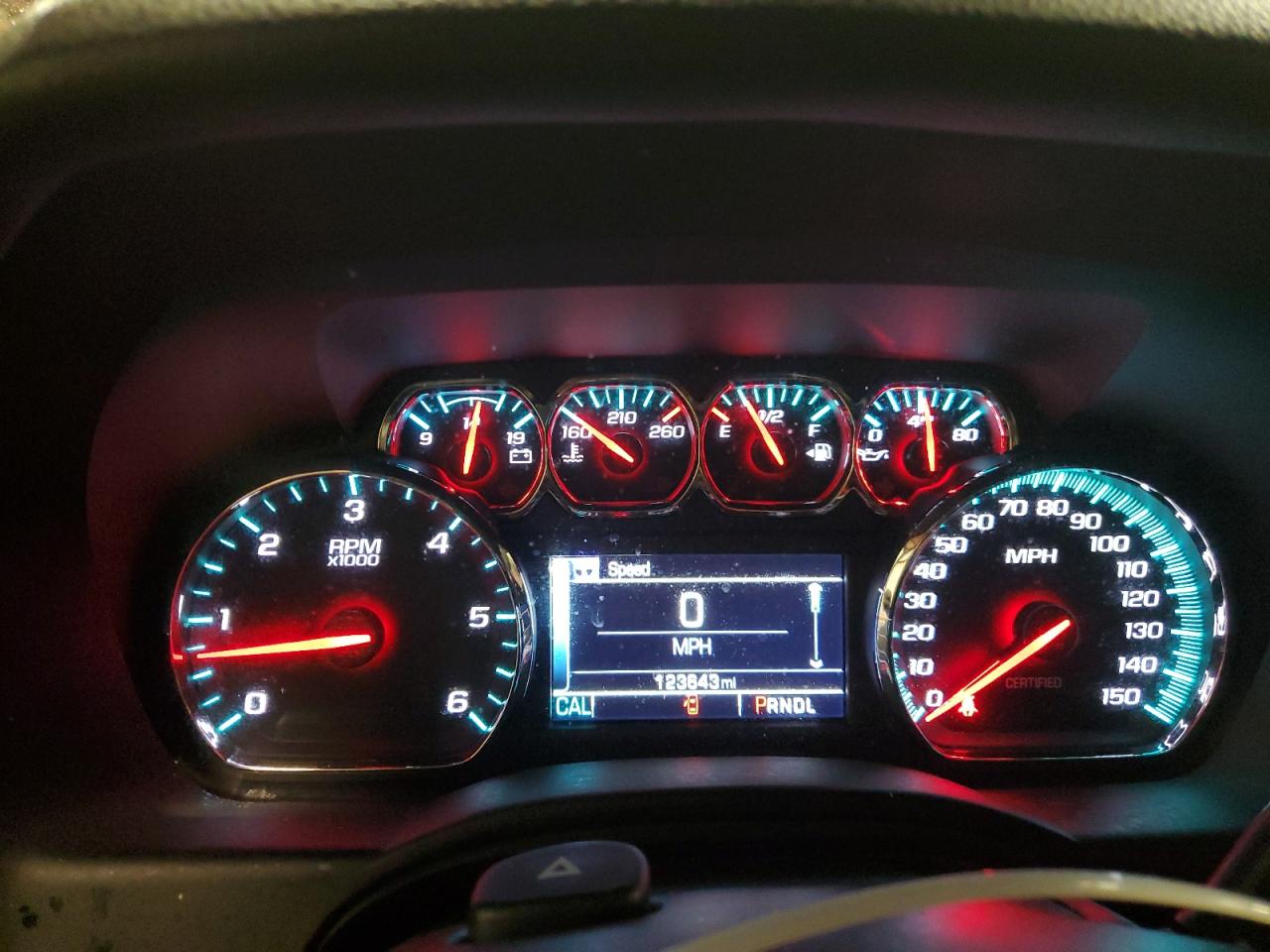 2018 Chevrolet Tahoe VIN 1GNSKDECXJR323179 Copart auction photo, normal wear damage thumbnail 9
