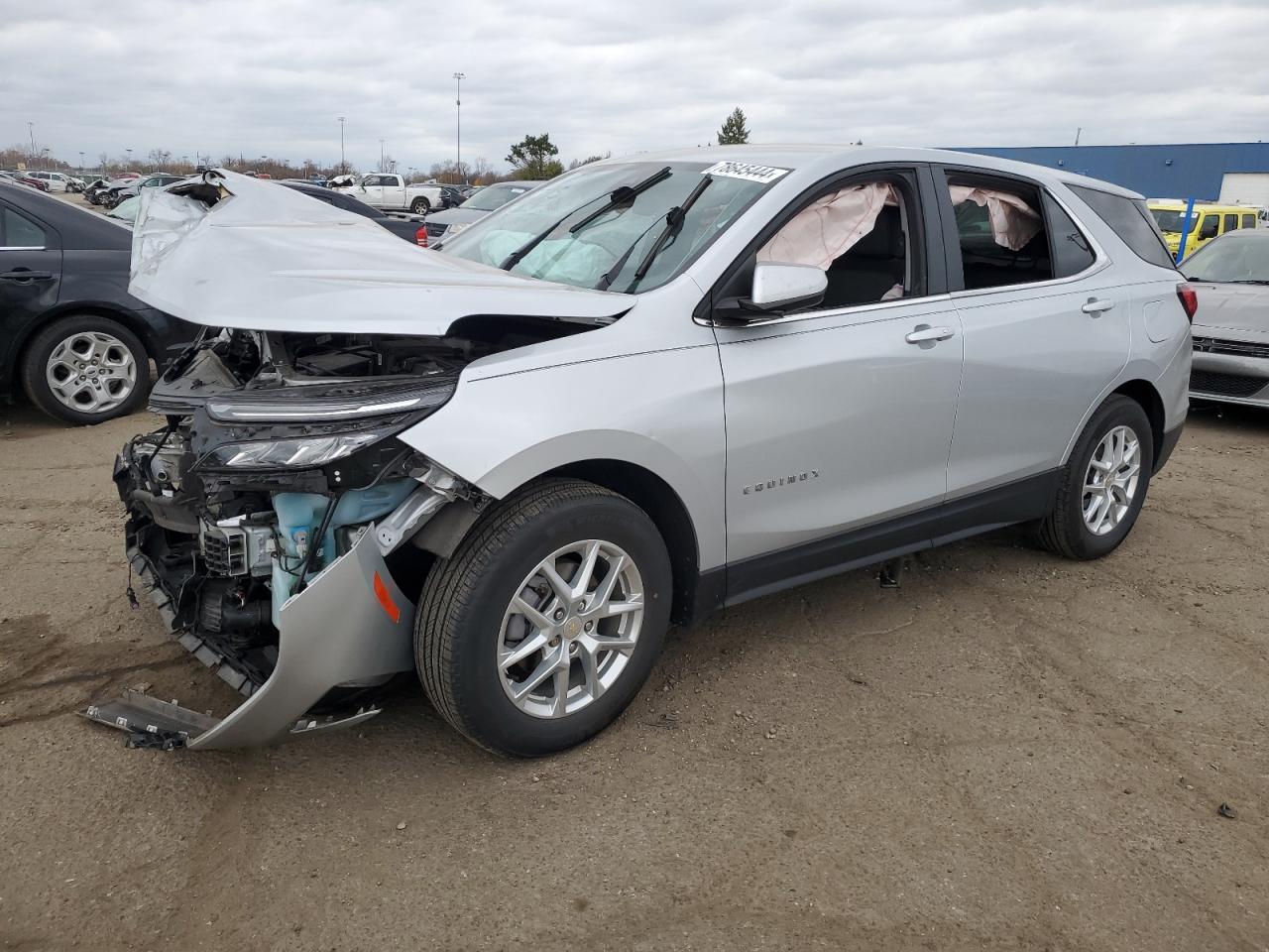 2022 Chevrolet Equinox VIN 3GNAXKEV3NL204325