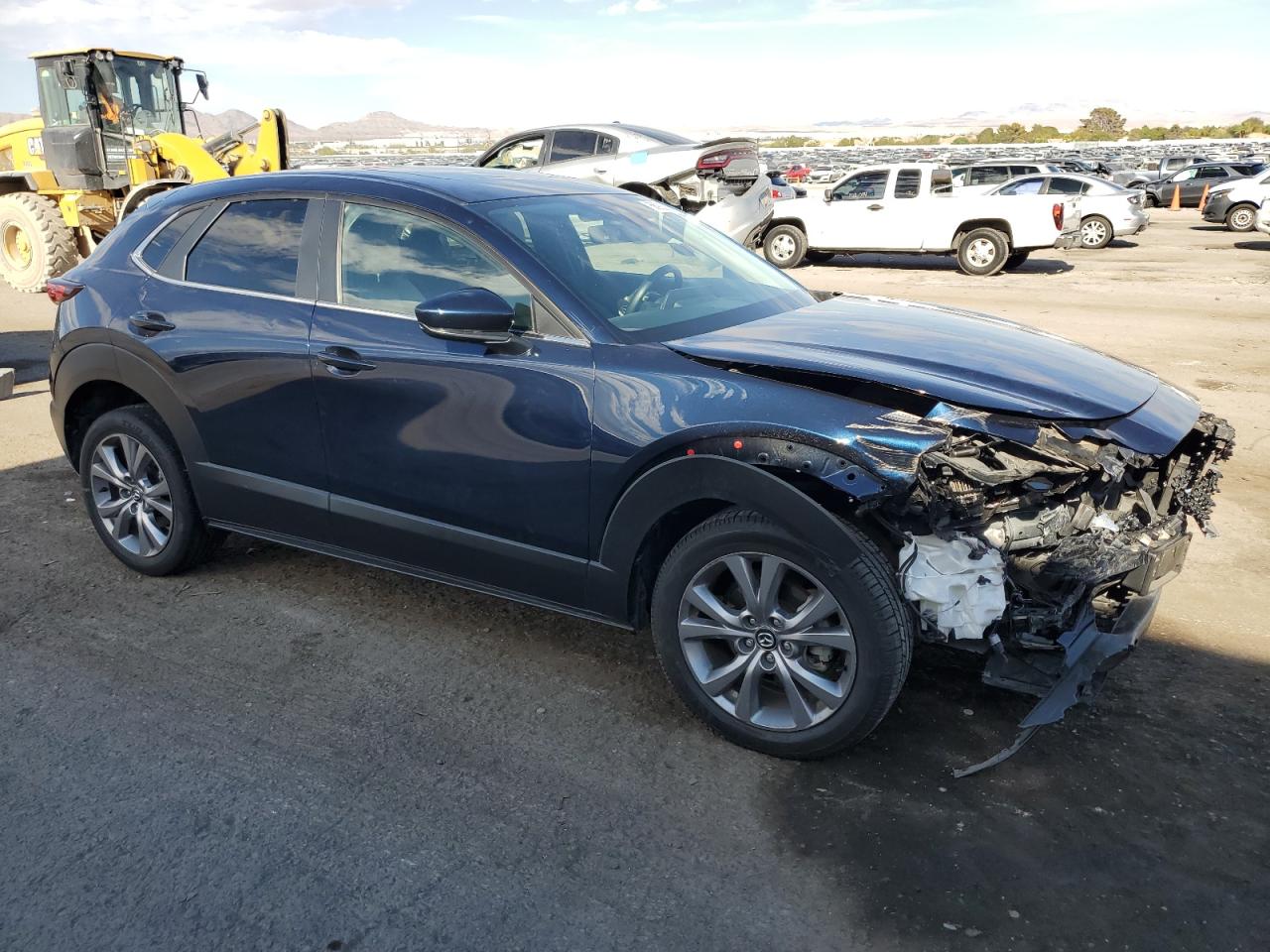 2021 Mazda CX-30 VIN 3MVDMBCL3MM245576 Copart auction photo, front end damage thumbnail 4