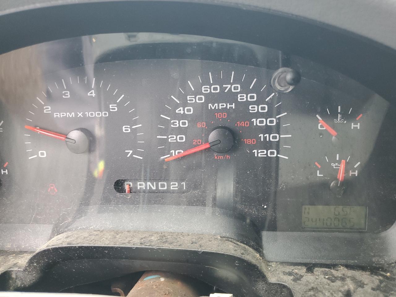 2004 Ford F-150 VIN 1FTRX12WX4NA64601 Copart auction photo, side damage thumbnail 9