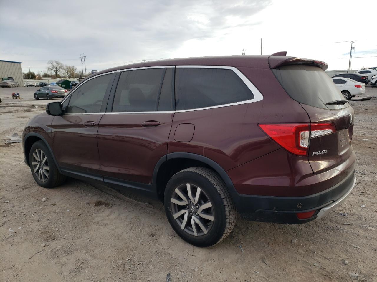 2021 Honda Pilot VIN 5FNYF5H51MB039671 Copart auction photo, undercarriage / minor dent/scratches damage thumbnail 2