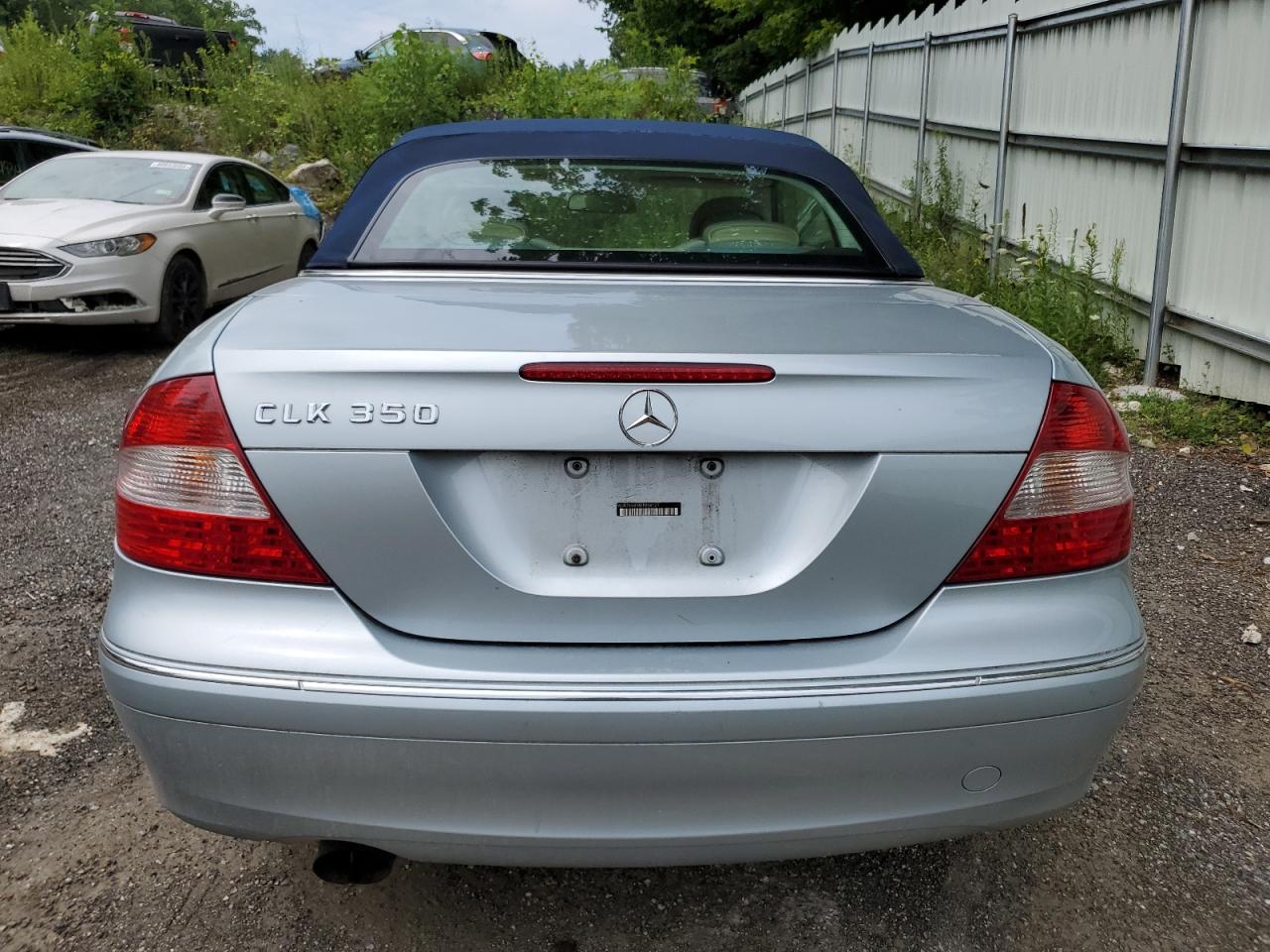 2008 Mercedes-Benz CLK-klasse VIN WDBTK56F08T094129 Copart auction photo, front end / side damage thumbnail 6
