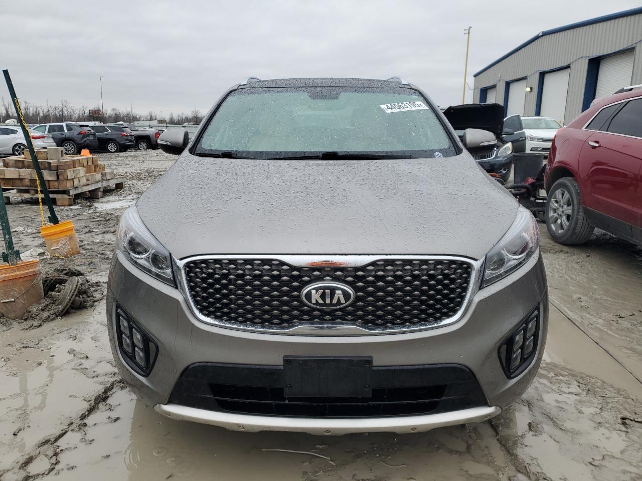 2016 KIA Sorento VIN 5XYPK4A59GG169562 Copart auction photo, rear end damage thumbnail 5