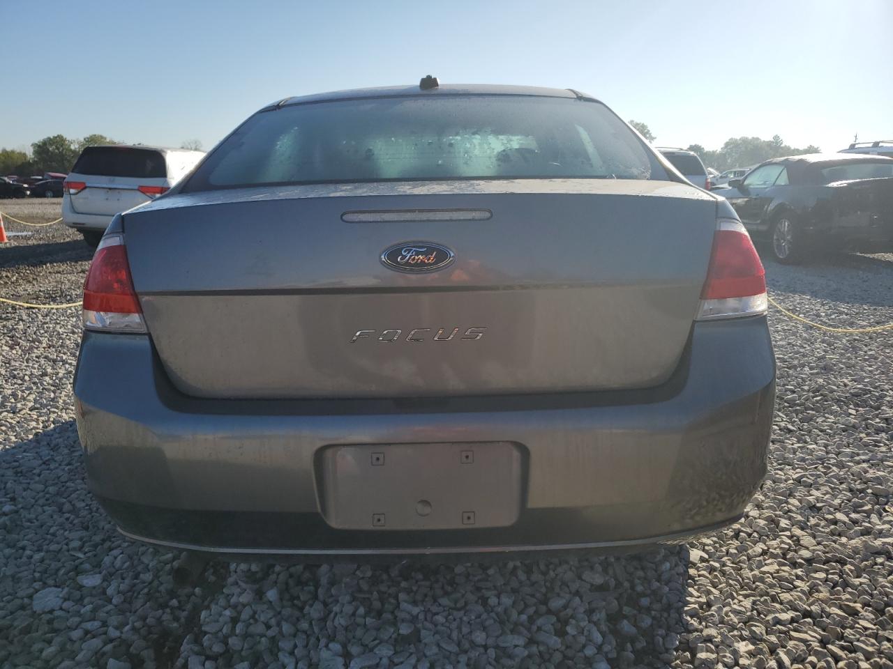 2010 Ford Focus VIN 1FAHP3EN5AW247202 Copart auction photo, vandalism / minor dent/scratches damage thumbnail 6