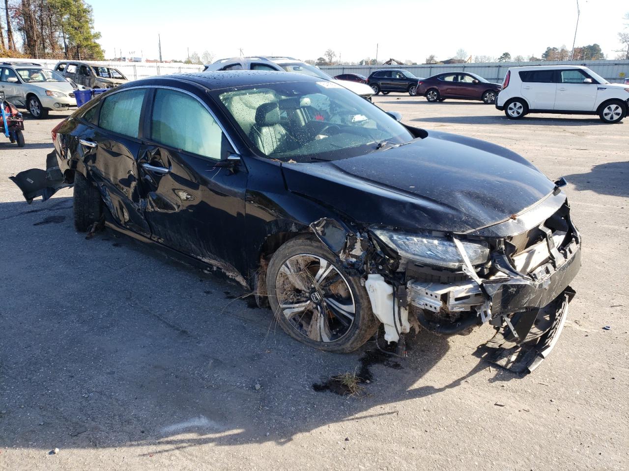 2017 Honda Civic VIN 19XFC1F92HE030472 Copart auction photo, all over / undercarriage damage thumbnail 4