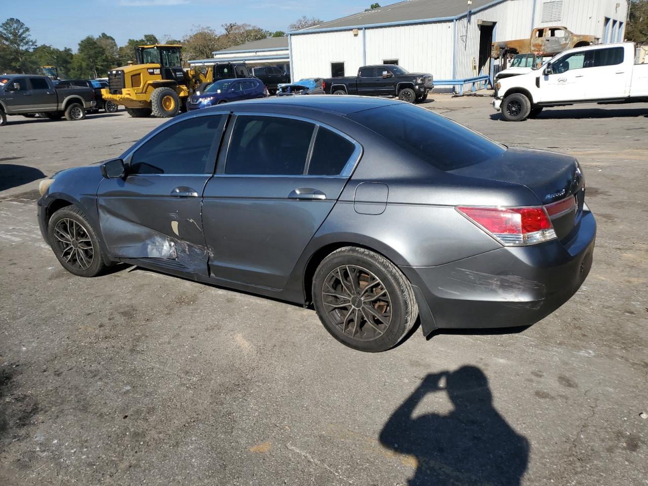 2011 Honda Accord VIN 1HGCP2F33BA015516 Copart auction photo, side damage thumbnail 2