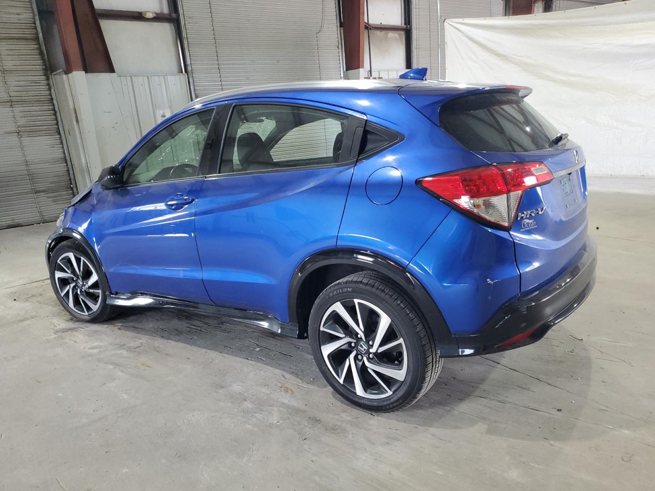 2020 Honda HR-V VIN 3CZRU6H13LM712655 Copart auction photo, all over damage thumbnail 2
