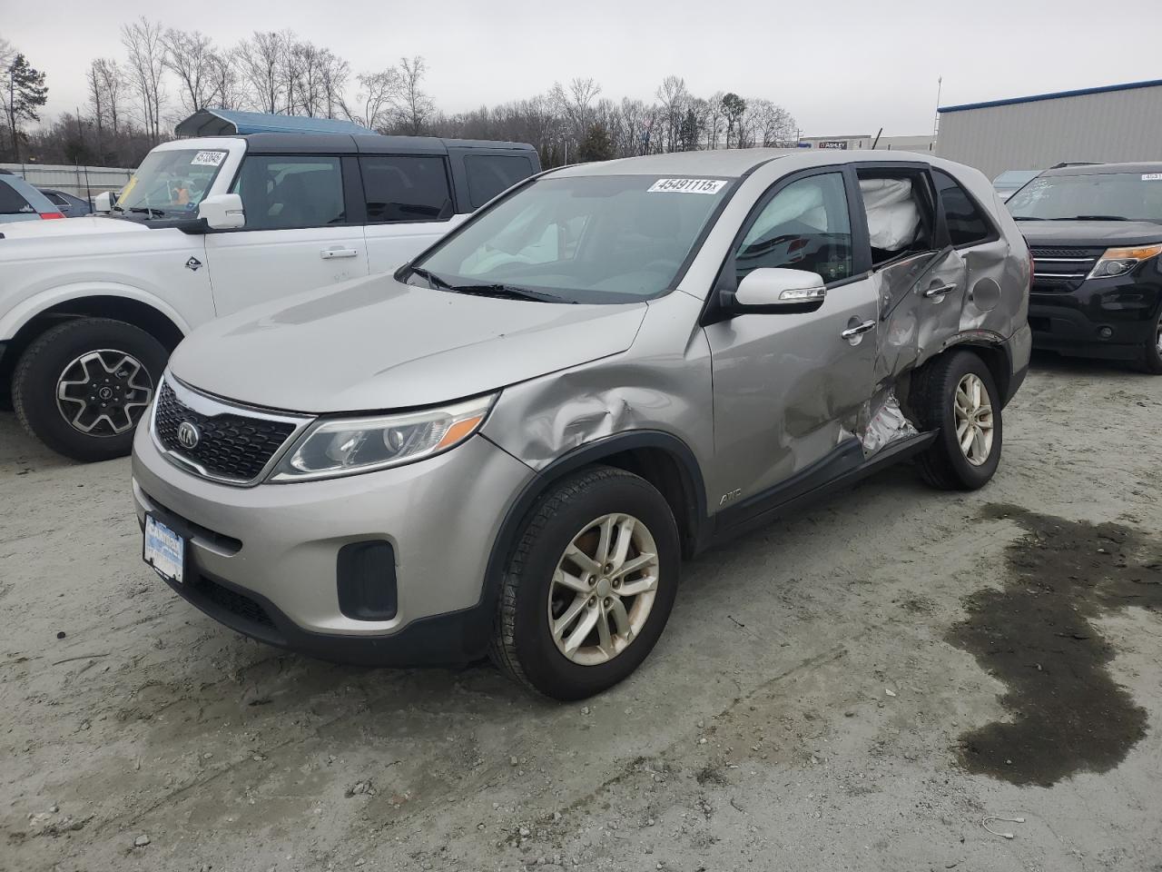 2015 KIA Sorento VIN 5XYKTCA66FG654962