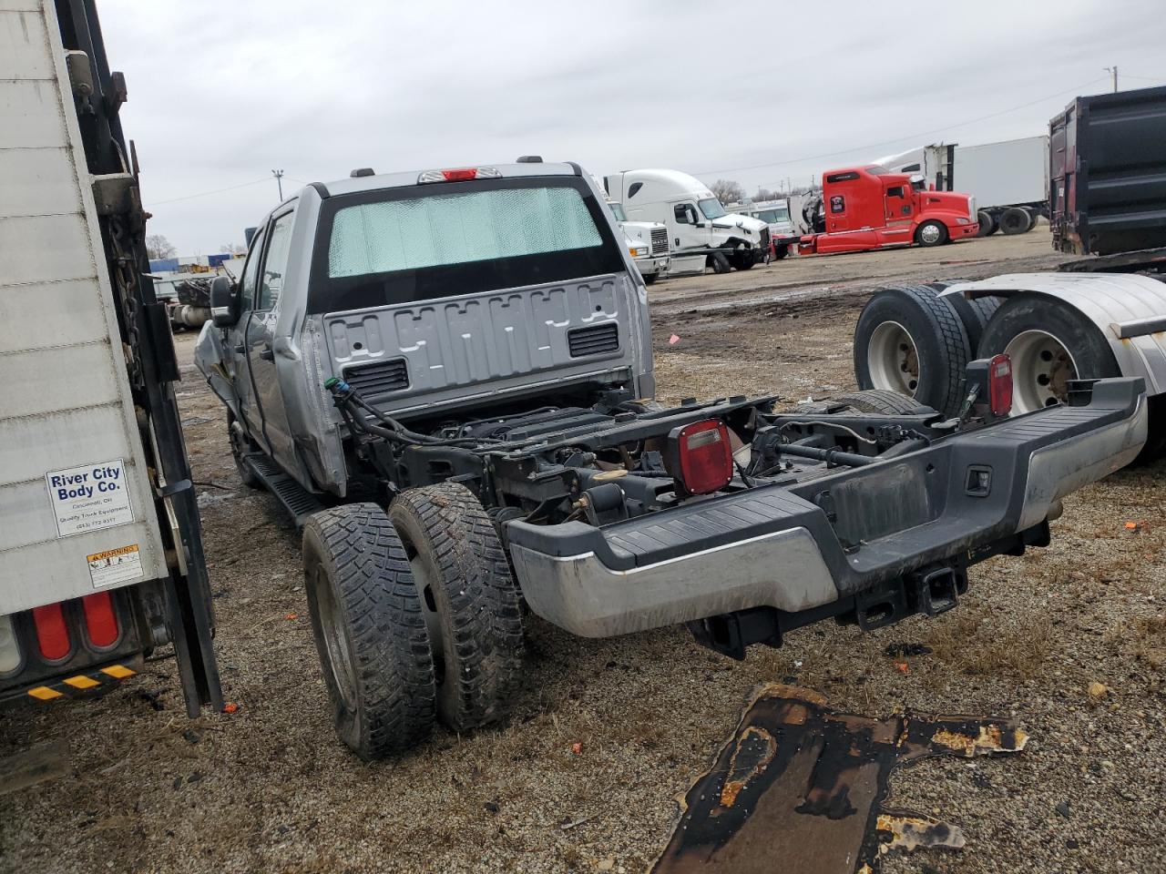 2022 Ford F350 VIN 1FT8W3DT4NEF22759 Copart auction photo, front end damage thumbnail 2