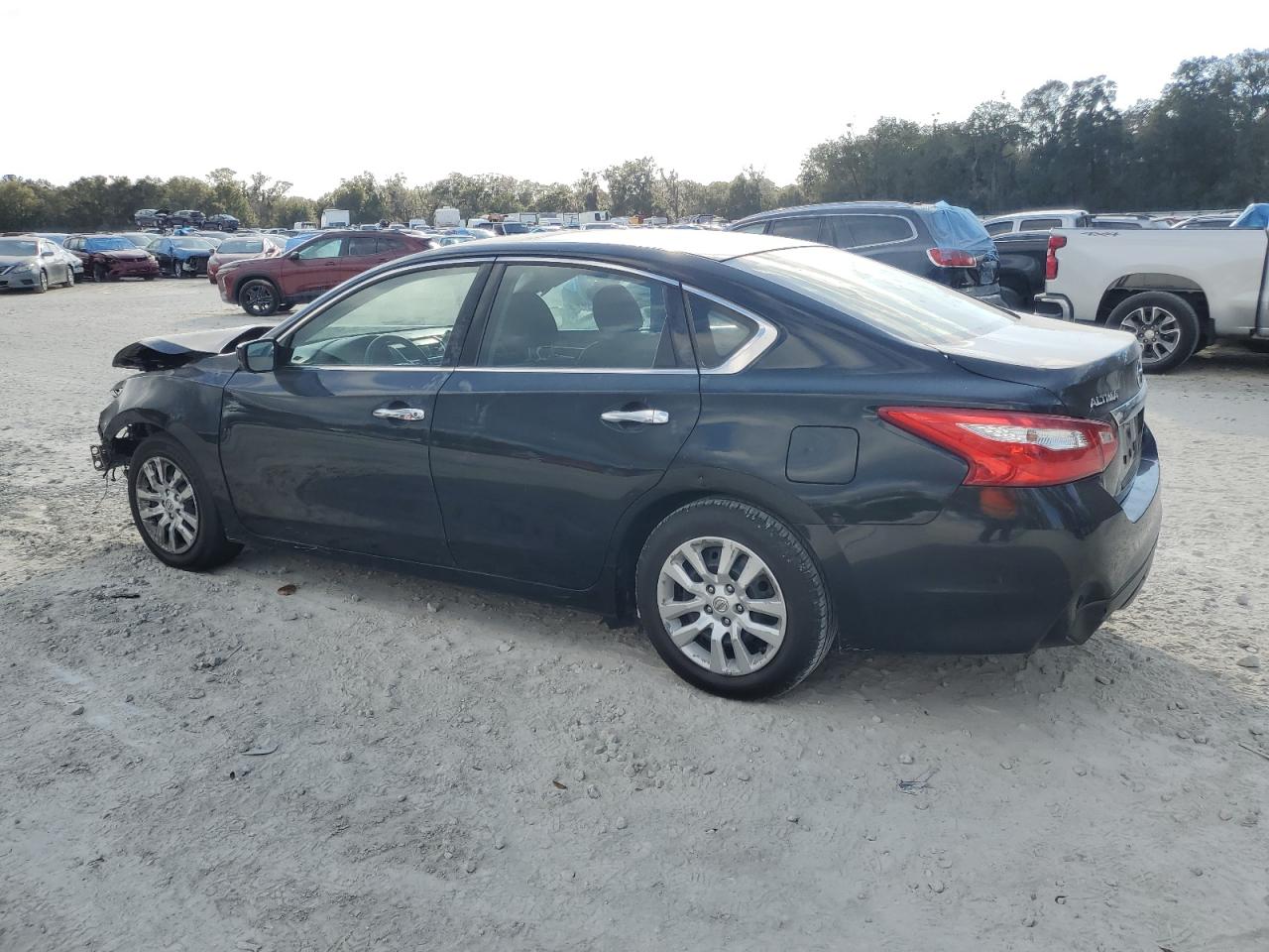 2016 Nissan Altima VIN 1N4AL3AP9GN326505 Copart auction photo, front end / minor dent/scratches damage thumbnail 2