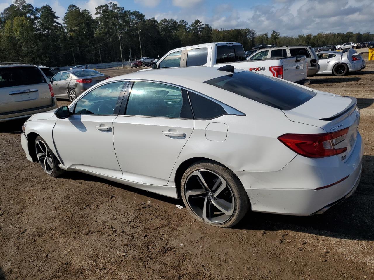 2022 Honda Accord VIN 1HGCV1F42NA029162 Copart auction photo, front end / minor dent/scratches damage thumbnail 2