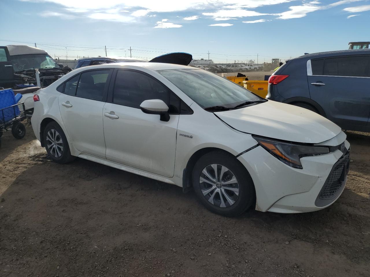 2020 Toyota Corolla VIN JTDEBRBE1LJ026747 Copart auction photo, front end damage thumbnail 4