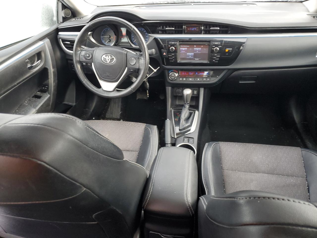 2015 Toyota Corolla VIN 2T1BURHE7FC462667 Copart auction photo, front end / side damage thumbnail 8
