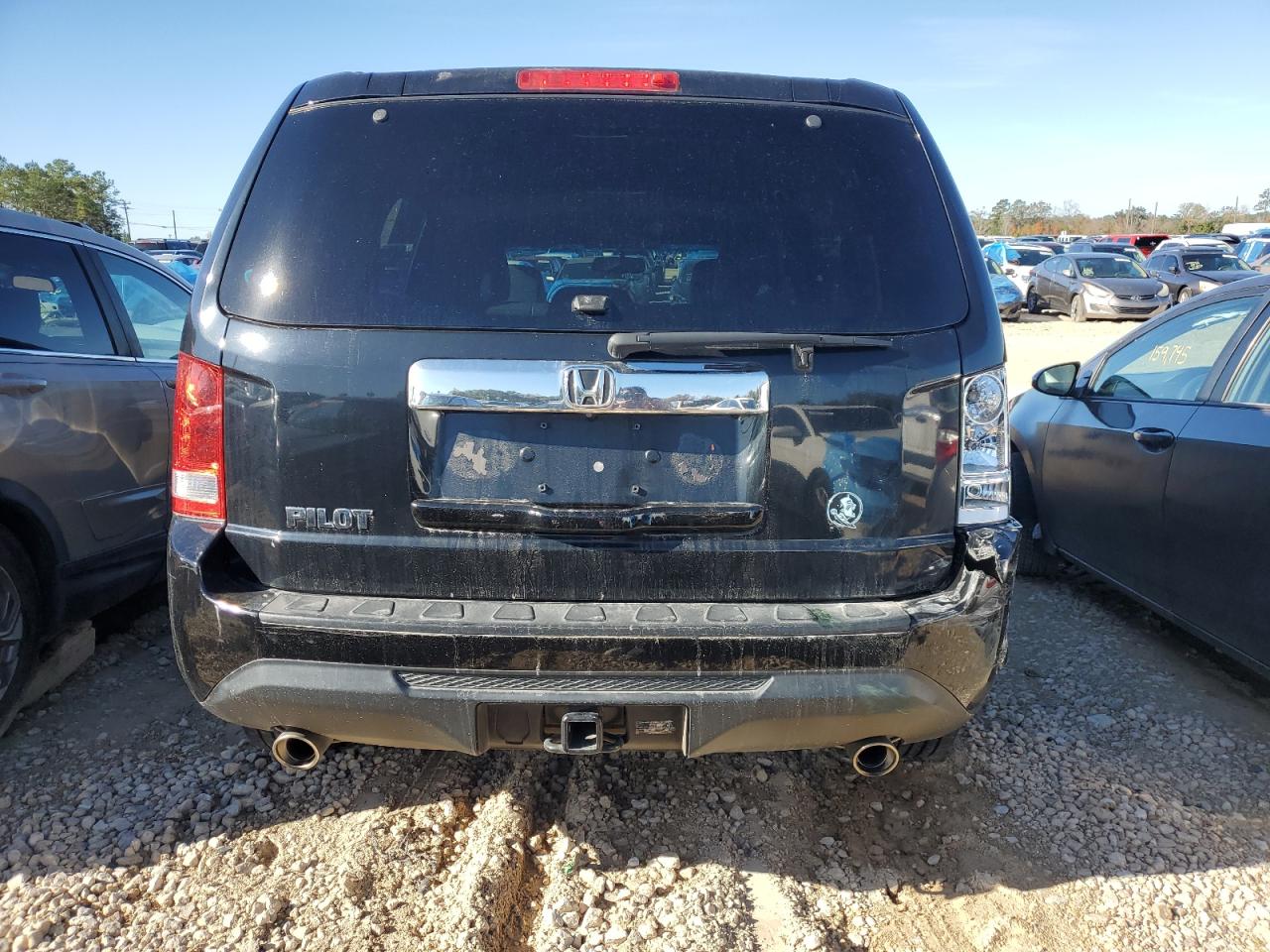 2013 Honda Pilot VIN 5FNYF3H52DB013911 Copart auction photo, top/roof / rear end damage thumbnail 6
