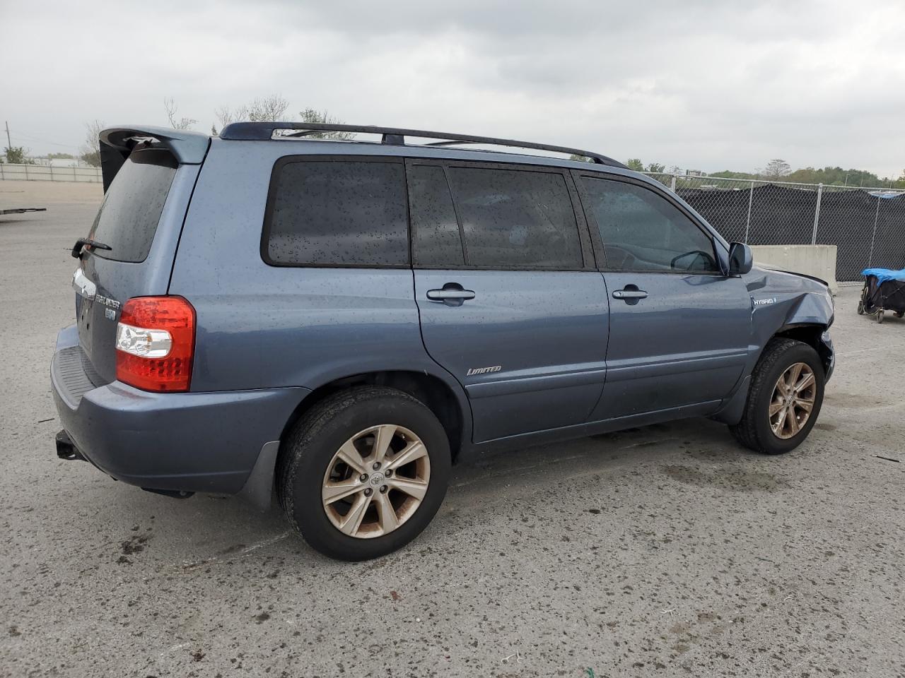 2007 Toyota Highlander VIN JTEEW21A370039971 Copart auction photo, front end / side damage thumbnail 3