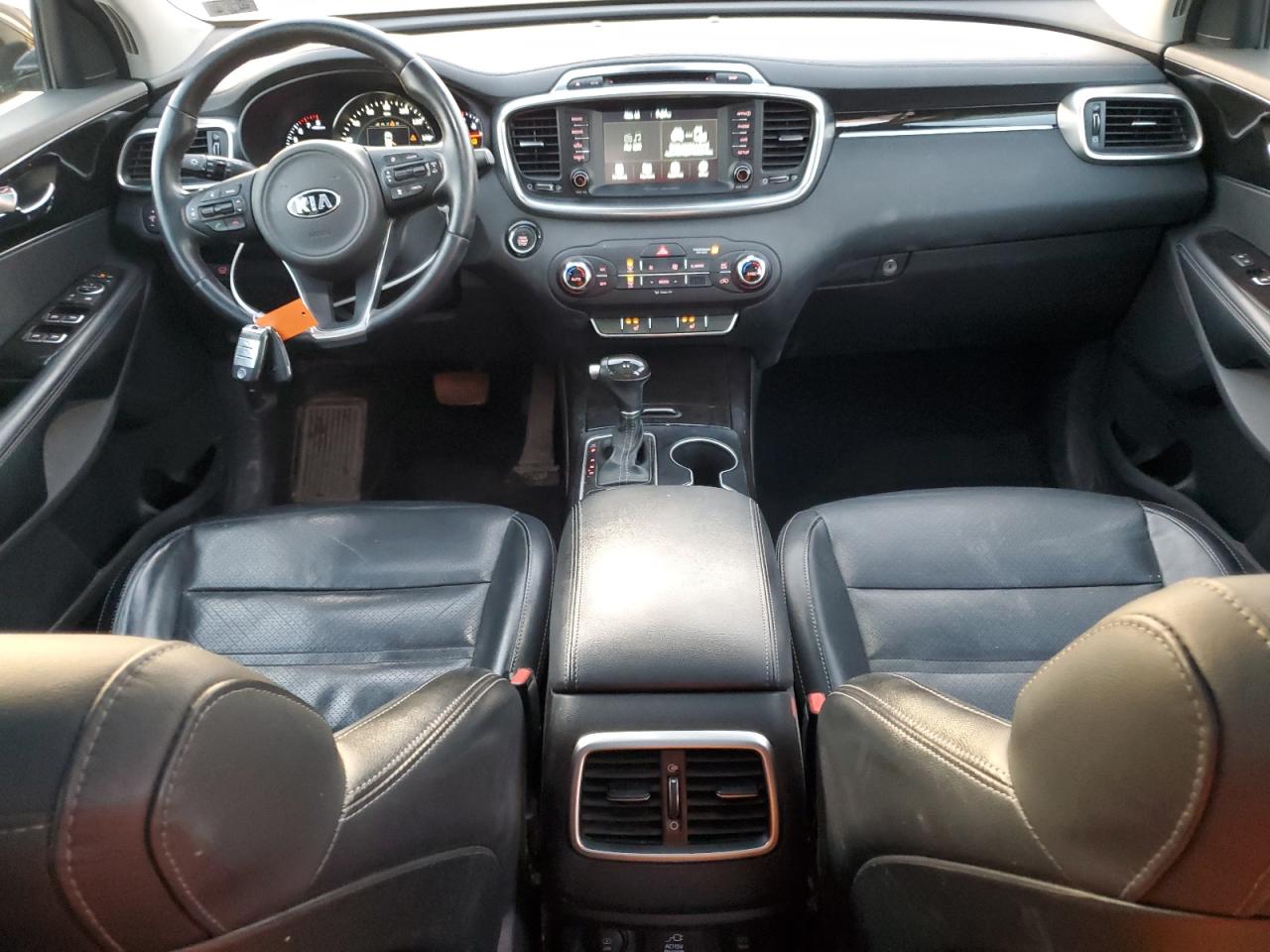 2017 KIA Sorento VIN 5XYPHDA57HG307373 Copart auction photo, side damage thumbnail 8