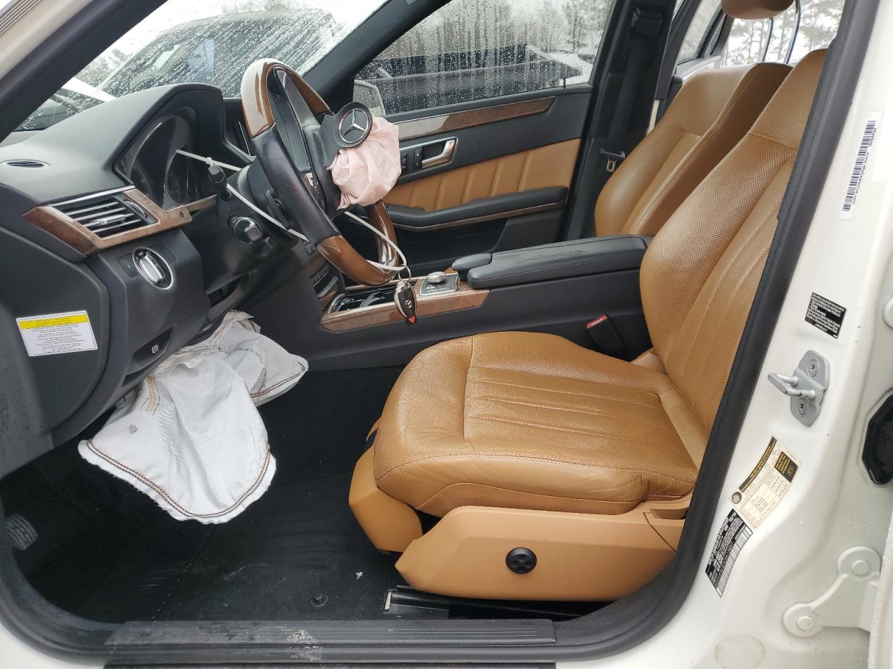 2012 Mercedes-Benz E-klasse VIN WDDHF5KBXCA613857 Copart auction photo, all over damage thumbnail 7
