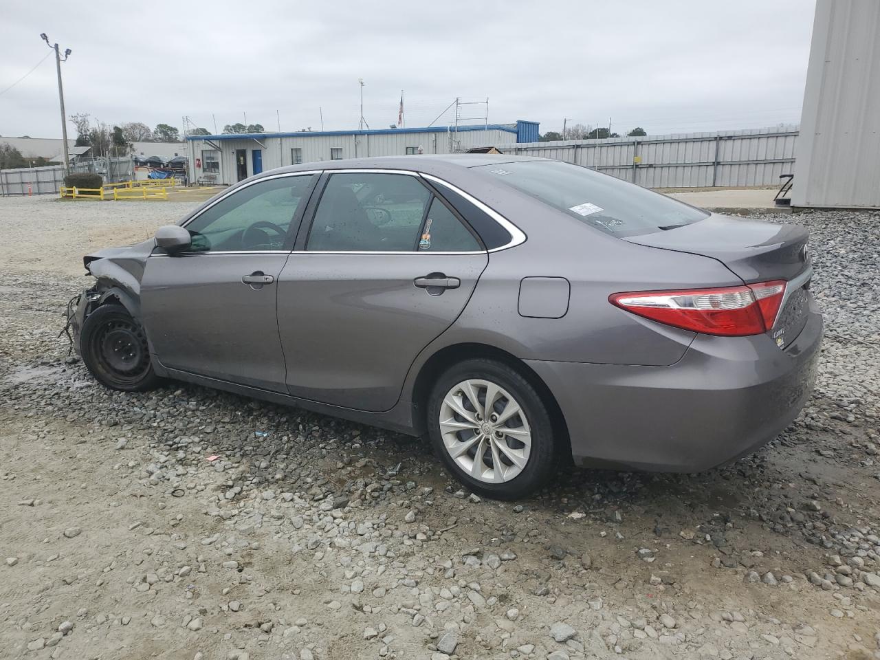 2016 Toyota Camry VIN 4T1BF1FK7GU501620 Copart auction photo, front end damage thumbnail 2