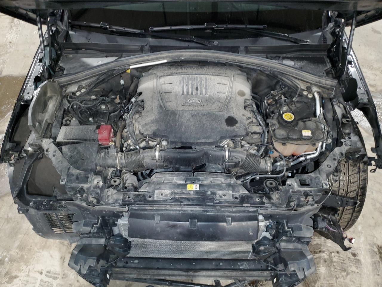 2019 Land Rover Range Rover VIN SALYL2FV9KA234152 Copart auction photo, front end / side damage thumbnail 12