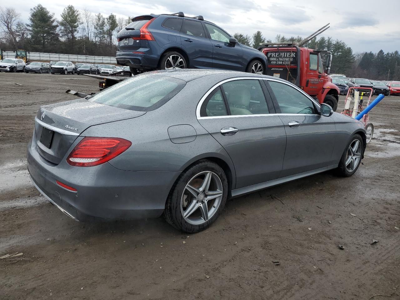 2017 Mercedes-Benz E-klasse VIN WDDZF4KB4HA080166 Copart auction photo, front end damage thumbnail 3